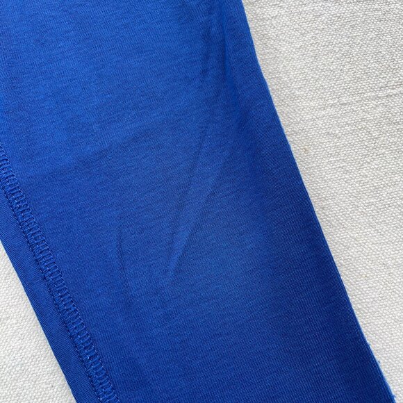 Primary Organic Long-Sleeve PJ Top & Pants, "Cobalt" Blue, Size 4-5, GUC - Picture 10 of 13